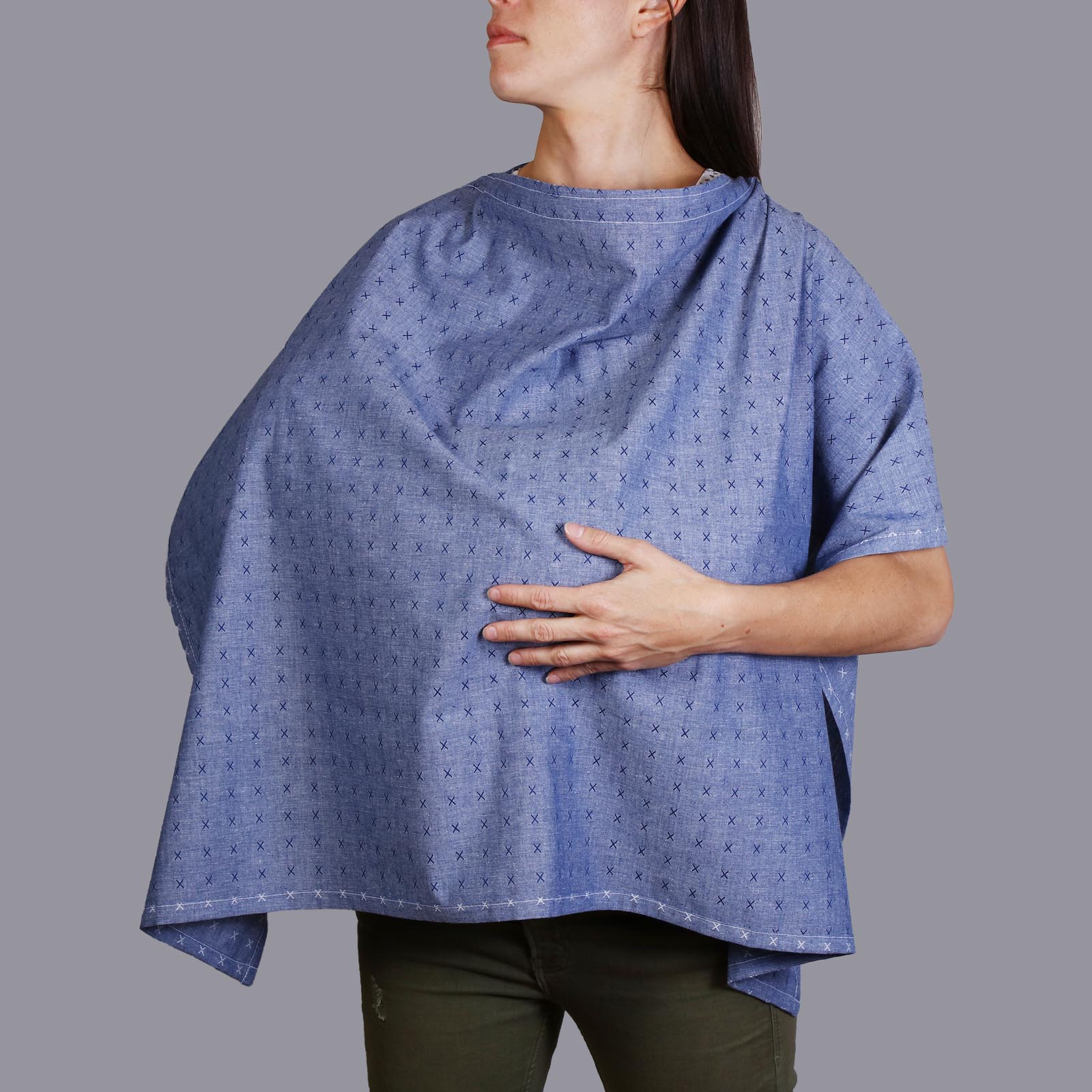 Babero de Lactancia Azul Marino en Cruz