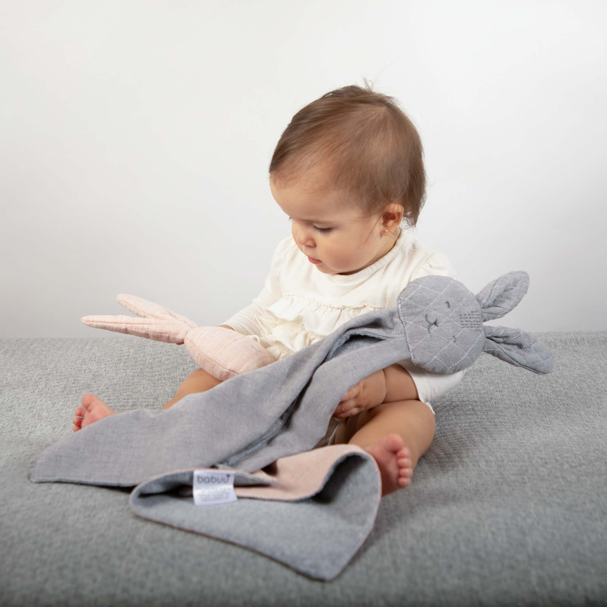 Trapo Conejo Gris - Image 2