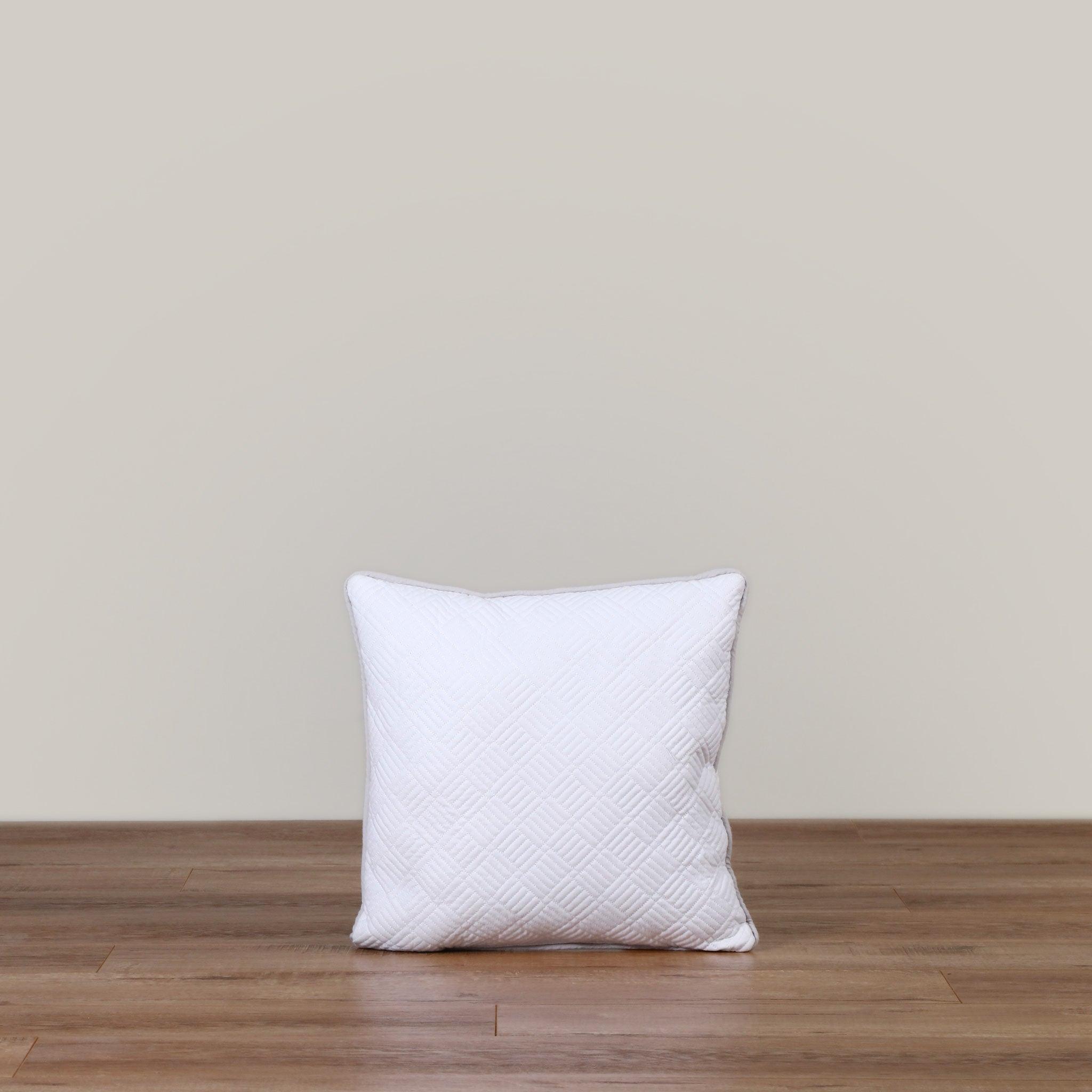 Cojín decorativo cuadrado Blanco Pompón Gris - Image 3