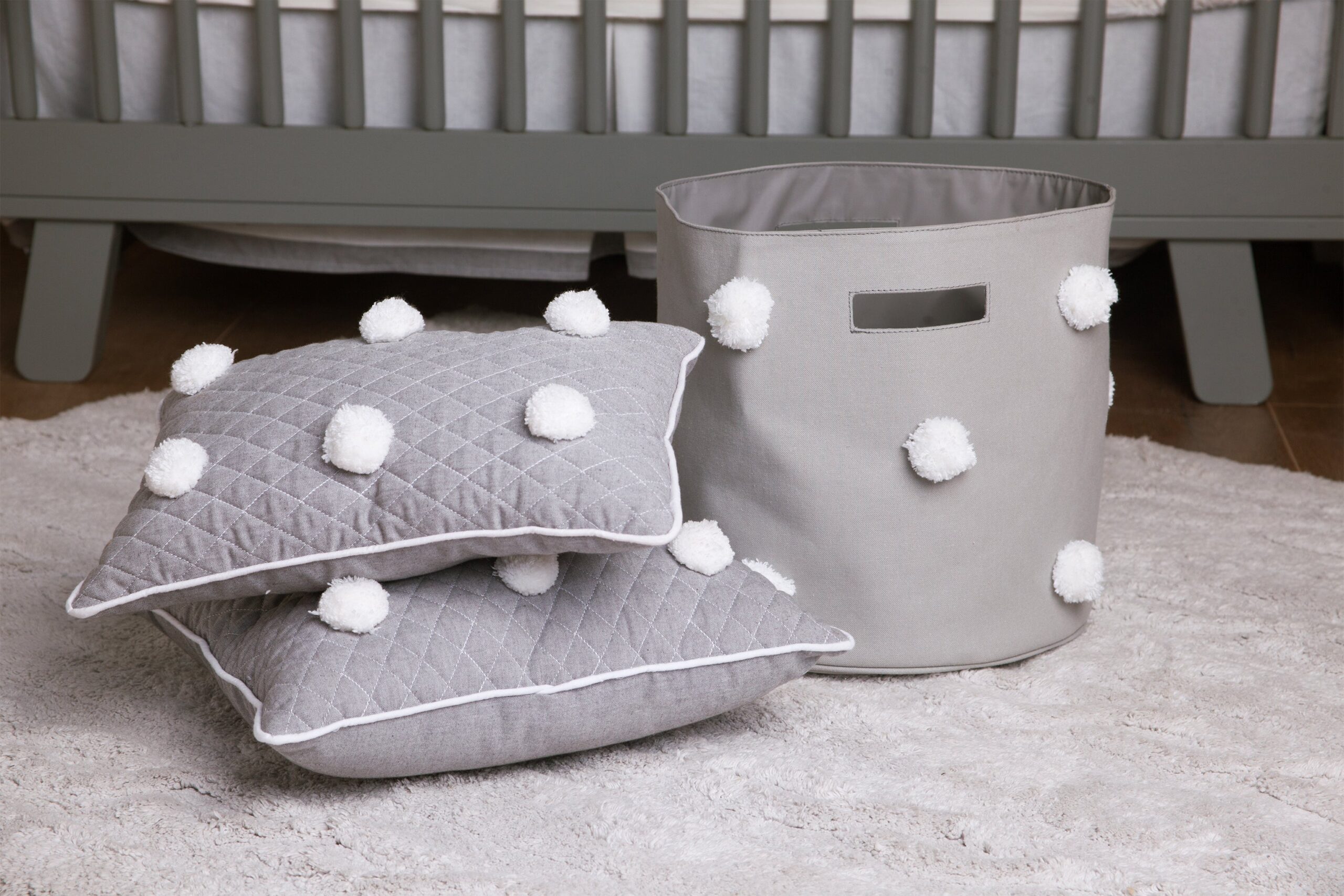 Cestos pompones Gris con Blanco - Image 3