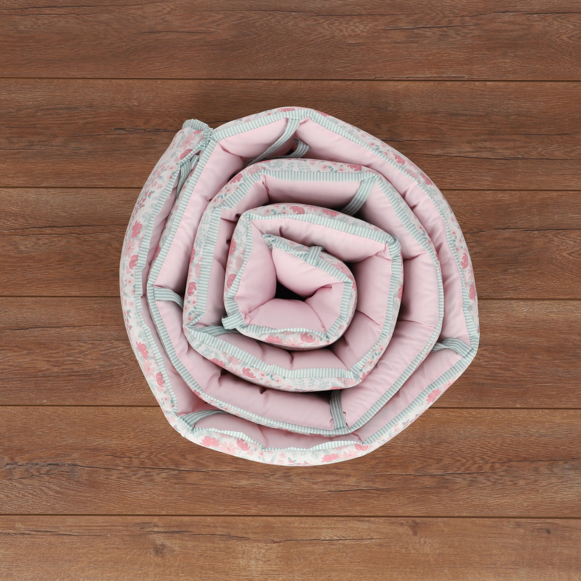 Protector de cuna Flor círculo - Image 4