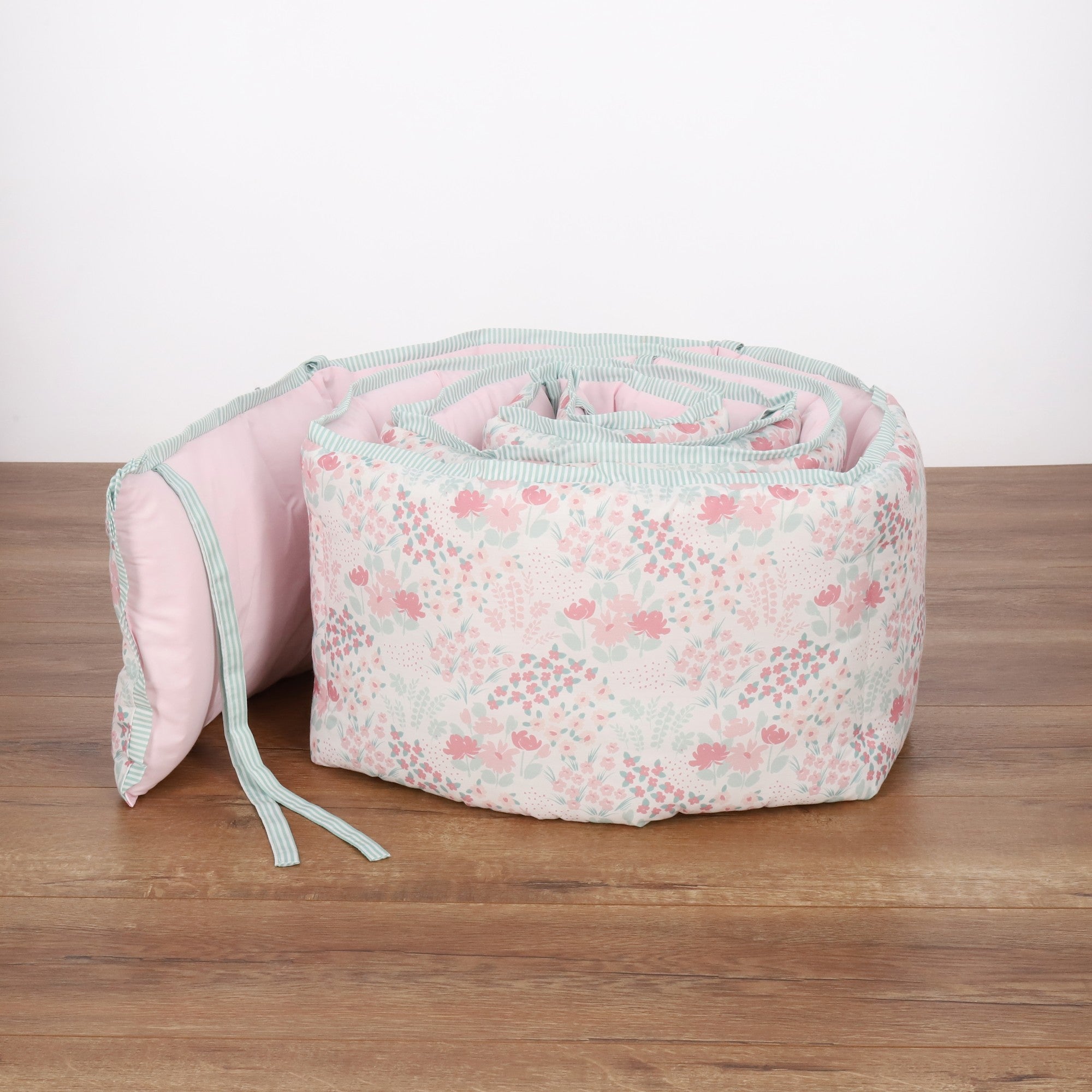 Protector de cuna Flor círculo