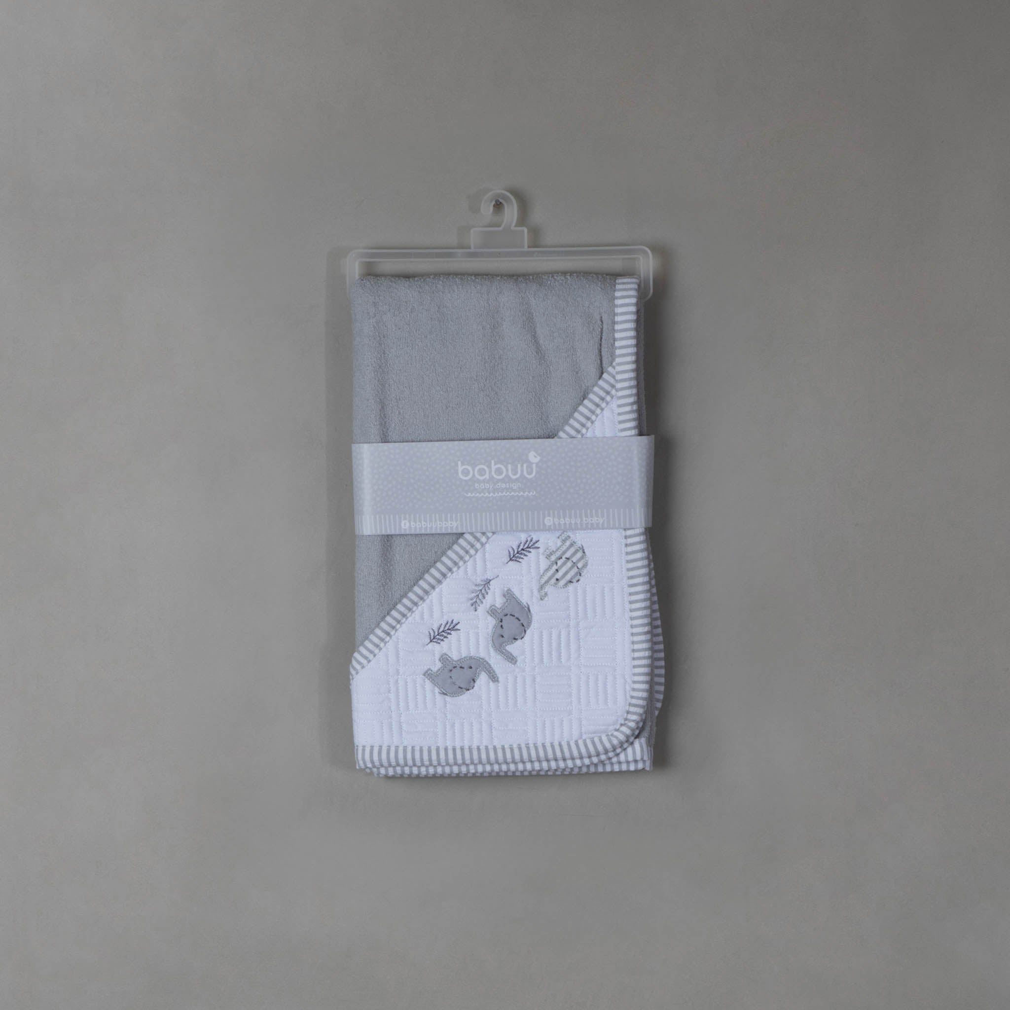 Toalla para bebé capitonada con capucha Elefante Gris - Image 5