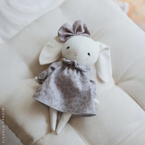 Lily - Coneja de tela